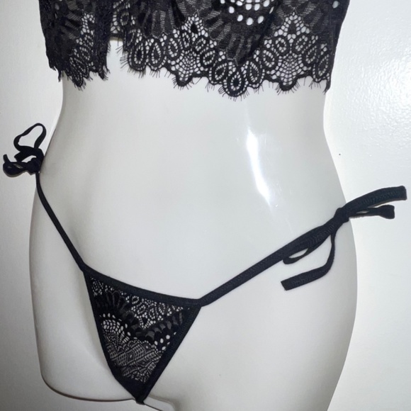 THE PRICE IS FIRM 2 Piece Lace Bra and Self Tie Panty Set OSFW - Picture 6 of 9